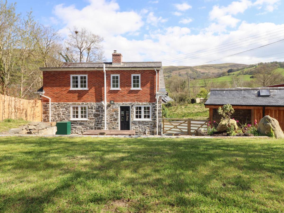 Villa Tan Y Capel à Llanbrynmair Extérieur photo